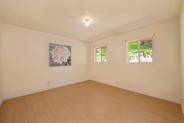 19205 Geisendorfer Rd, Applegate, CA 95703