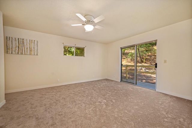 19205 Geisendorfer Rd, Applegate, CA 95703