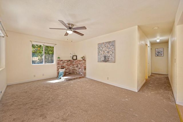 19205 Geisendorfer Rd, Applegate, CA 95703