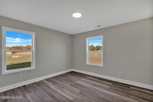 3028 Condor Court, Deep Run, NC 28525