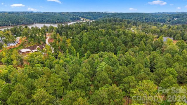2071 Ellingwood Point 122, Connelly Springs, NC 28612