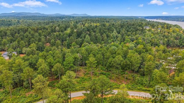 2071 Ellingwood Point 122, Connelly Springs, NC 28612