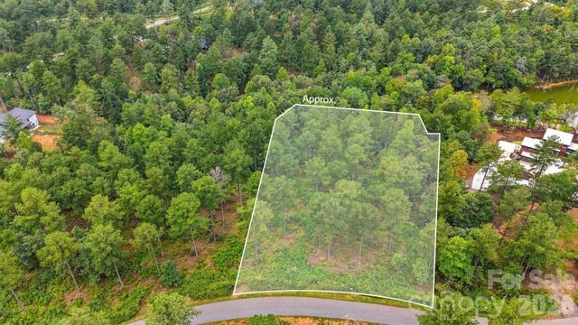 2071 Ellingwood Point 122, Connelly Springs, NC 28612