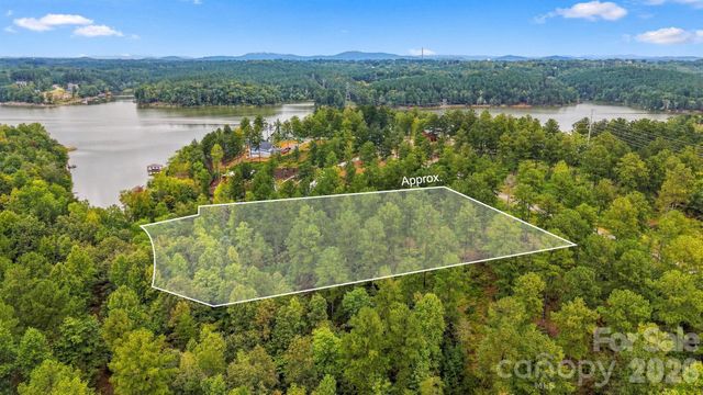 2071 Ellingwood Point 122, Connelly Springs, NC 28612