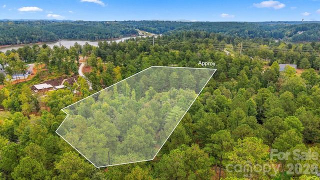 2071 Ellingwood Point 122, Connelly Springs, NC 28612