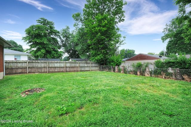 8810 Terry Rd, Louisville, KY 40258