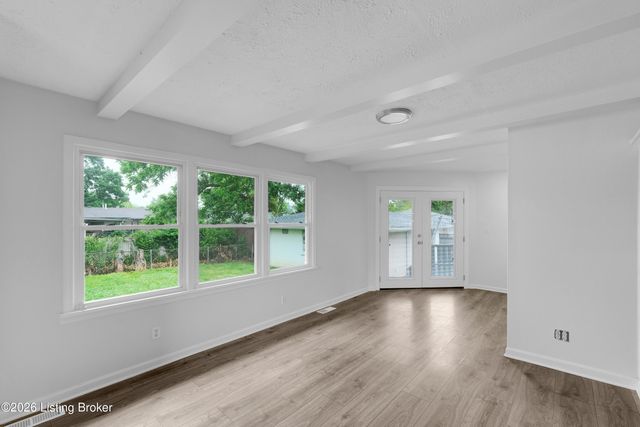 8810 Terry Rd, Louisville, KY 40258