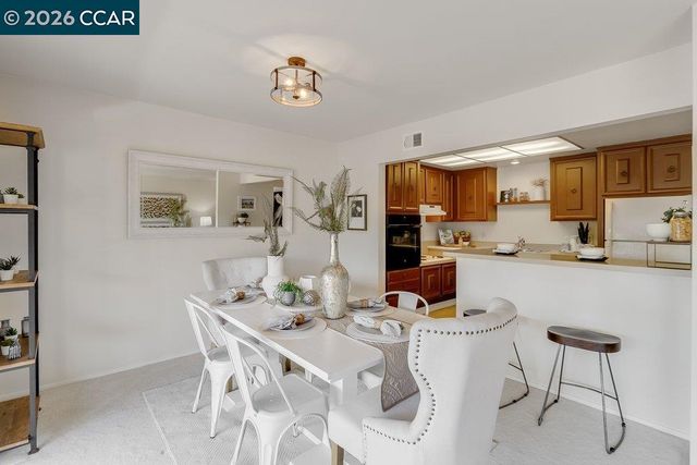 2801 Golden Rain Rd 3, Walnut Creek, CA 94595