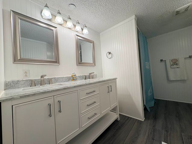 1567 Park Ln., Garden City Beach, SC 29576