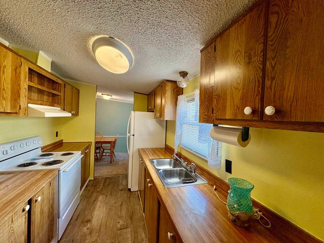 1567 Park Ln., Garden City Beach, SC 29576