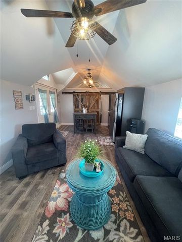 5984 Valley Drive, French Village, MO 63036