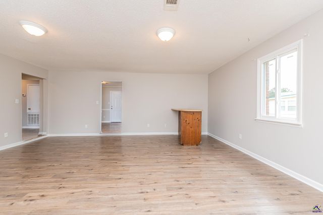 106 Idlewood Court, Bonaire, GA 31005