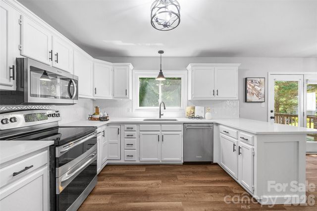 4160 Koala Circle, Tega Cay, SC 29708