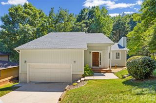 4160 Koala Circle, Tega Cay, SC 29708