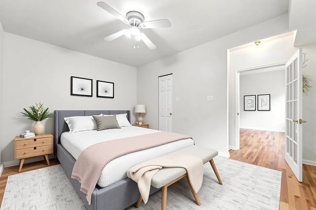 1301 E 71st Place 2S, Chicago, IL 60619