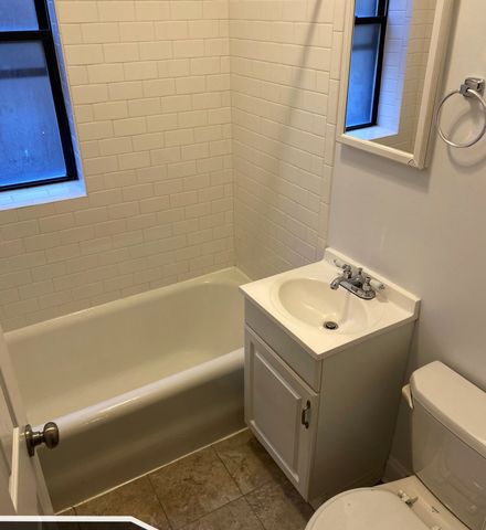 1742 N Humboldt Boulevard 403, Chicago, IL 60647