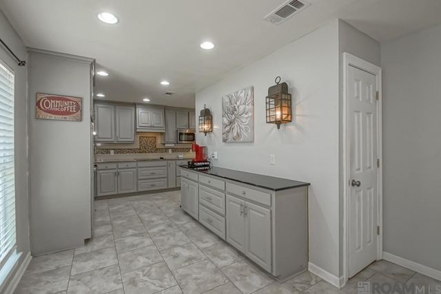 36313 Ruby Moore Rd, Denham Springs, LA 70706