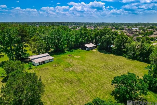 36313 Ruby Moore Rd, Denham Springs, LA 70706