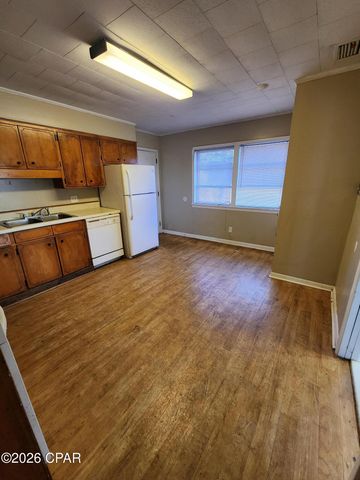 1023 Bay Avenue, Panama City, FL 32401