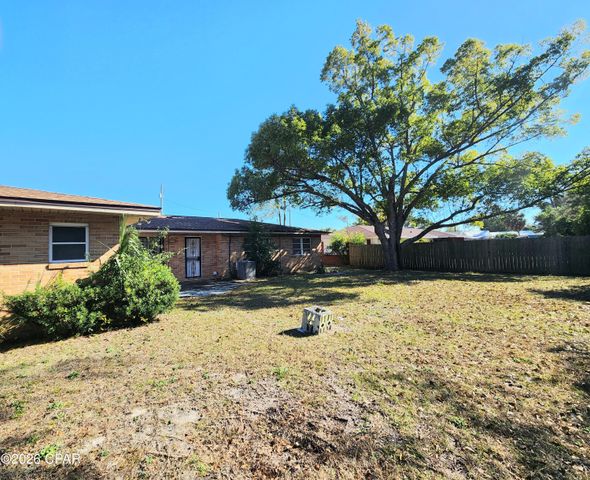 1023 Bay Avenue, Panama City, FL 32401