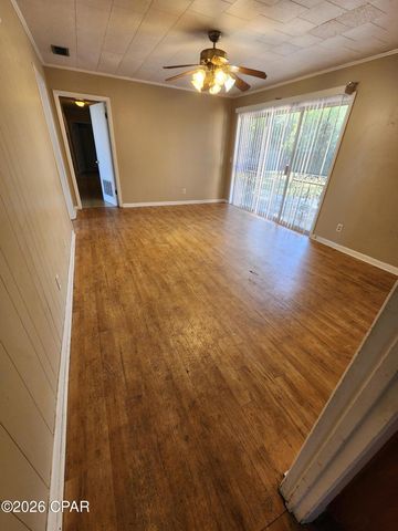 1023 Bay Avenue, Panama City, FL 32401