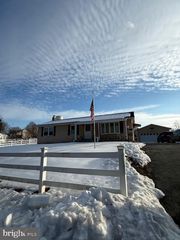 312 E BROADWAY ST, Union Bridge, MD 21791