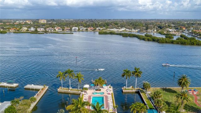 5963 MIDNIGHT PASS ROAD 332, Sarasota, FL 34242