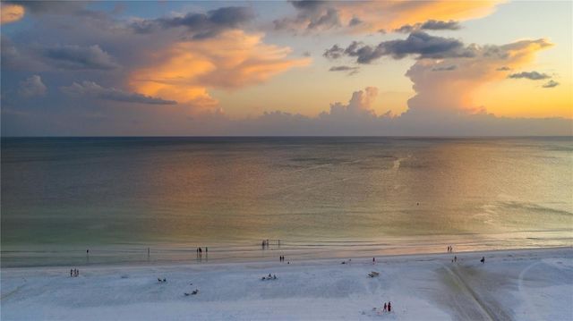 5963 MIDNIGHT PASS ROAD 332, Sarasota, FL 34242