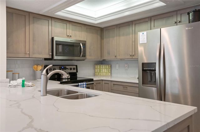 5963 MIDNIGHT PASS ROAD 332, Sarasota, FL 34242
