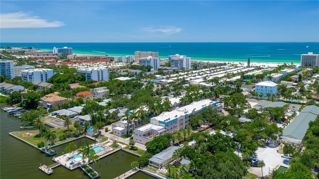 5963 MIDNIGHT PASS ROAD 332, Sarasota, FL 34242