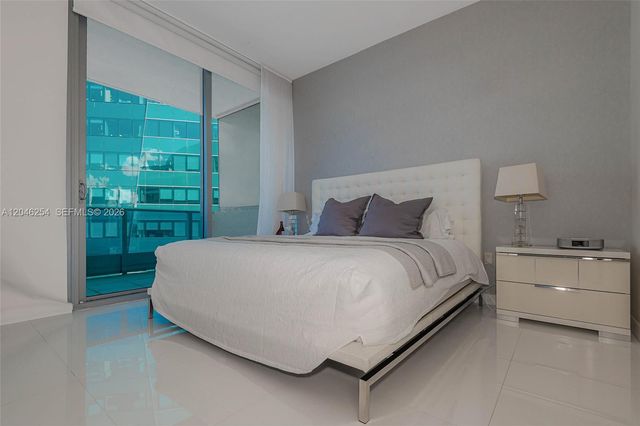 200 Biscayne Boulevard Way 5109, Miami, FL 33131