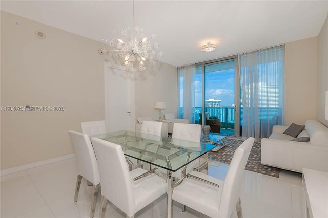 200 Biscayne Boulevard Way 5109, Miami, FL 33131