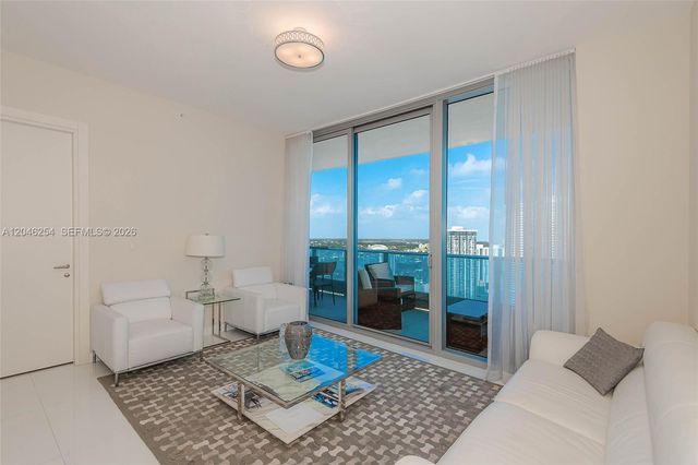 200 Biscayne Boulevard Way 5109, Miami, FL 33131