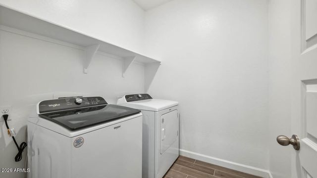 2561 W Solstice Avenue, Apache Junction, AZ 85120
