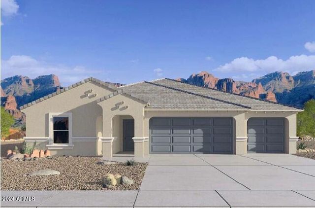 2561 W Solstice Avenue, Apache Junction, AZ 85120