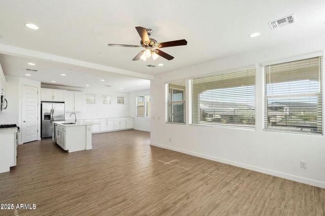 31957 N 125th Avenue, Peoria, AZ 85383