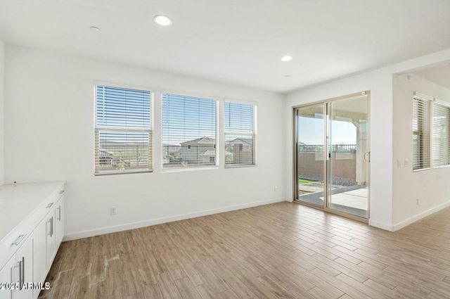 31957 N 125th Avenue, Peoria, AZ 85383