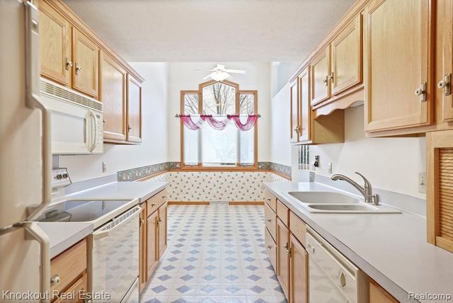 53 Pine Grove Drive, Frankenmuth, MI 48734