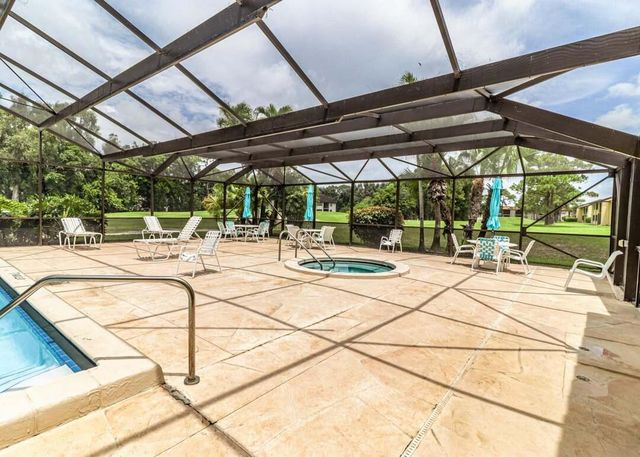 4693 Lucerne Lakes Boulevard E 206, Lake Worth, FL 33467