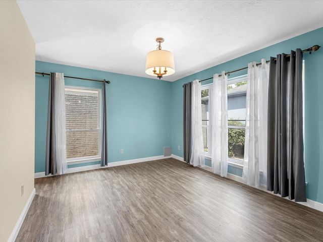 8327 Silvan Wind Lane, Houston, TX 77040