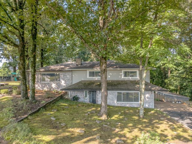 8847 N Highway 63 N, Bono, AR 72416
