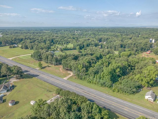 8847 N Highway 63 N, Bono, AR 72416