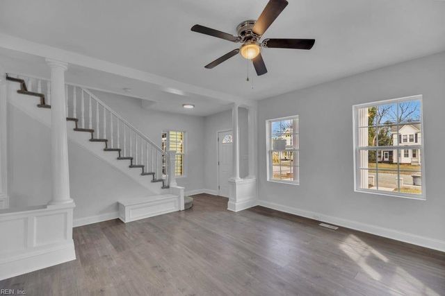 241 Newport News AVE, Hampton, VA 23669