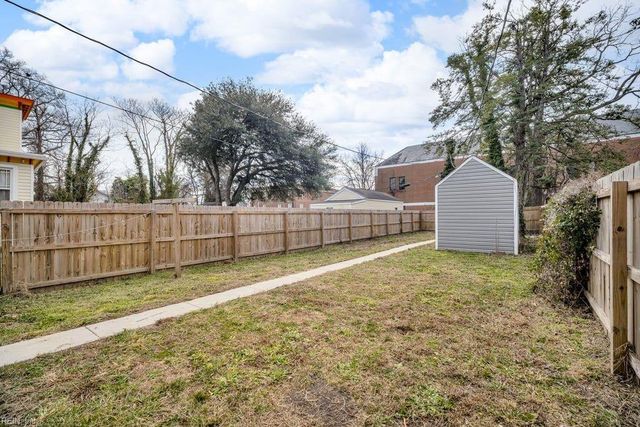 241 Newport News AVE, Hampton, VA 23669