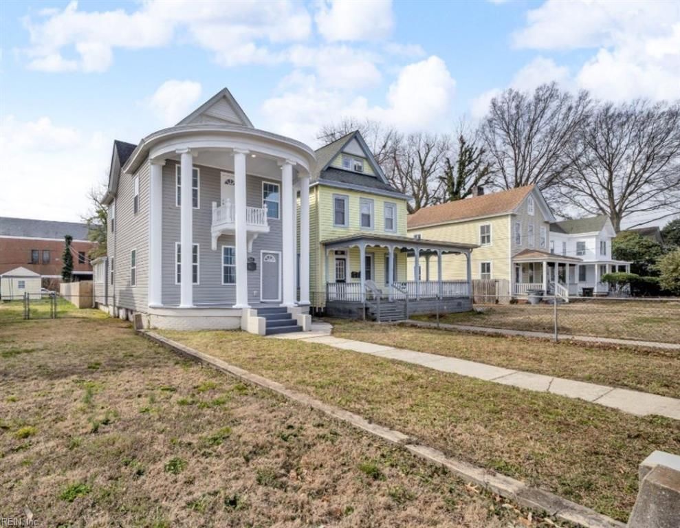 241 Newport News AVE, Hampton, VA 23669