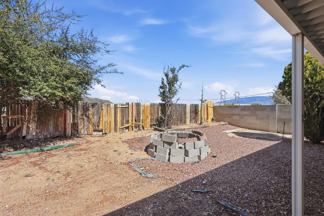 7723 San Benito Street NW, Albuquerque, NM 87120