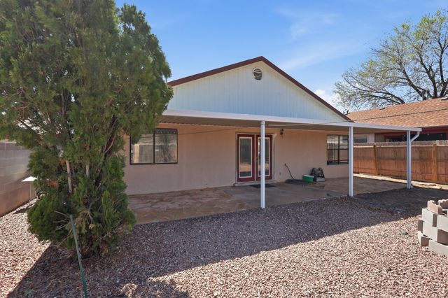 7723 San Benito Street NW, Albuquerque, NM 87120