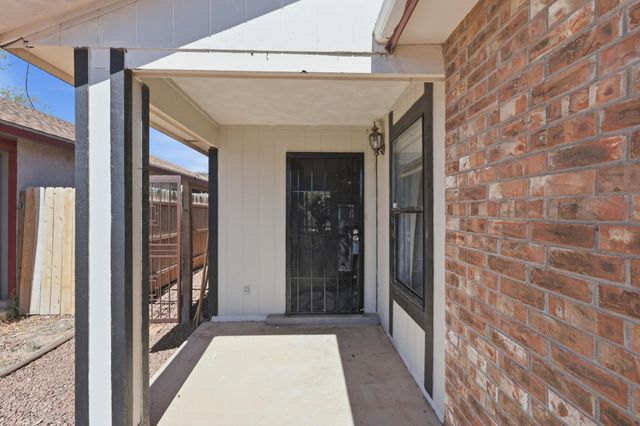 7723 San Benito Street NW, Albuquerque, NM 87120