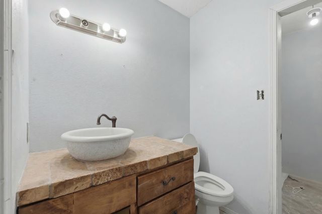 7723 San Benito Street NW, Albuquerque, NM 87120