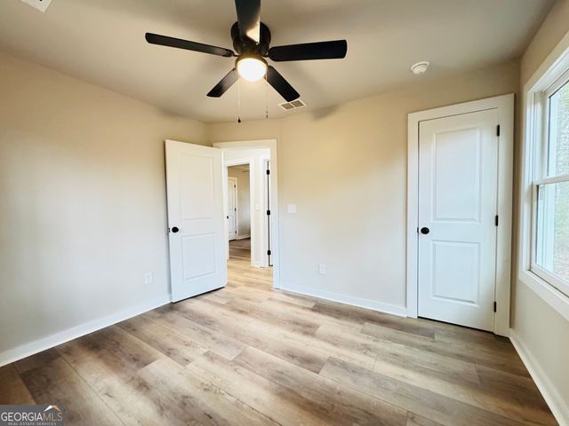 80 Walker Drive, Carrollton, GA 30116